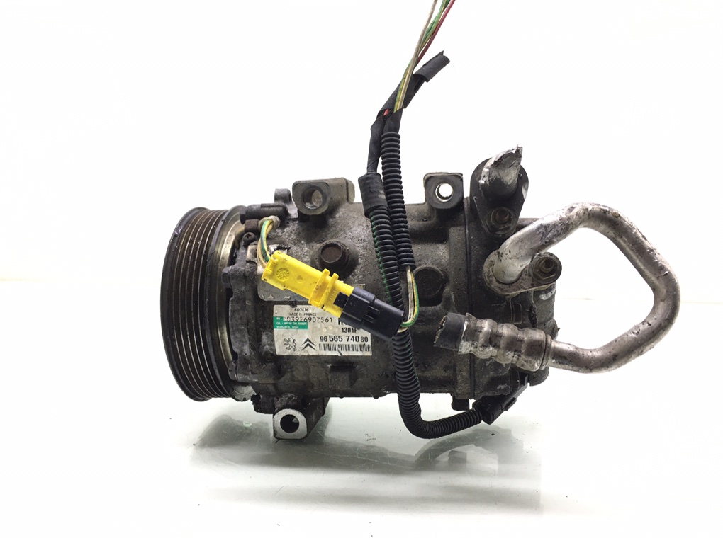 Компрессор кондиционера бу для Peugeot 407  2.0 HDi,  2006 г.