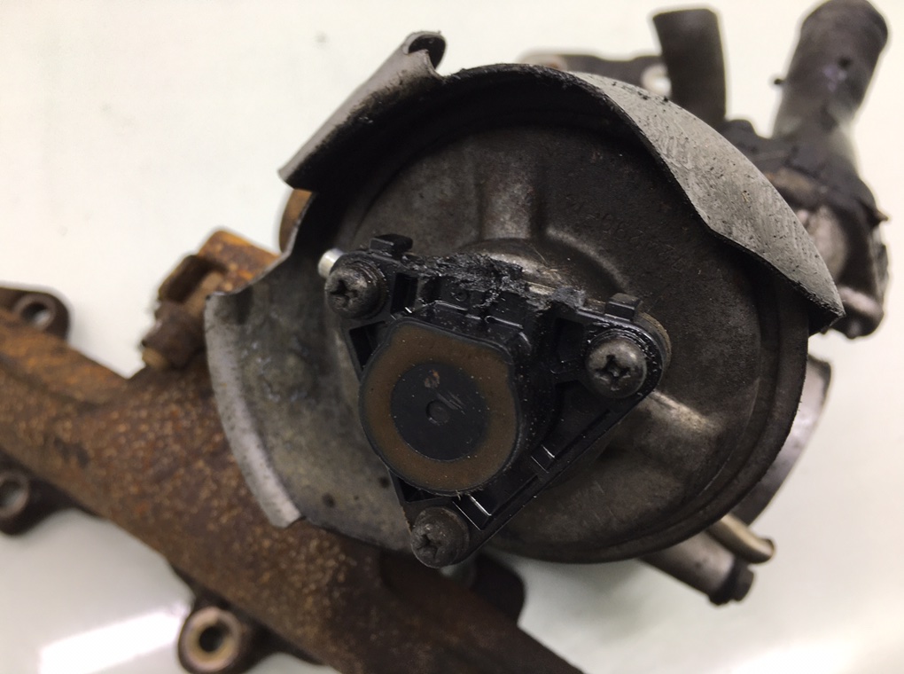 Турбина бу для Peugeot 407 2.0 HDi, 2006 г. Турбина бу для Peugeot 407 2.0 HDi, 2006 г.