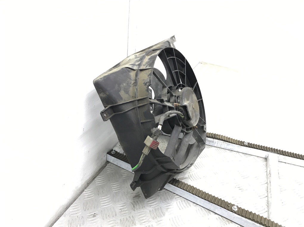 Вентилятор радиатора бу для Saab 9-3 1 2.0 Ti,  2000 г.