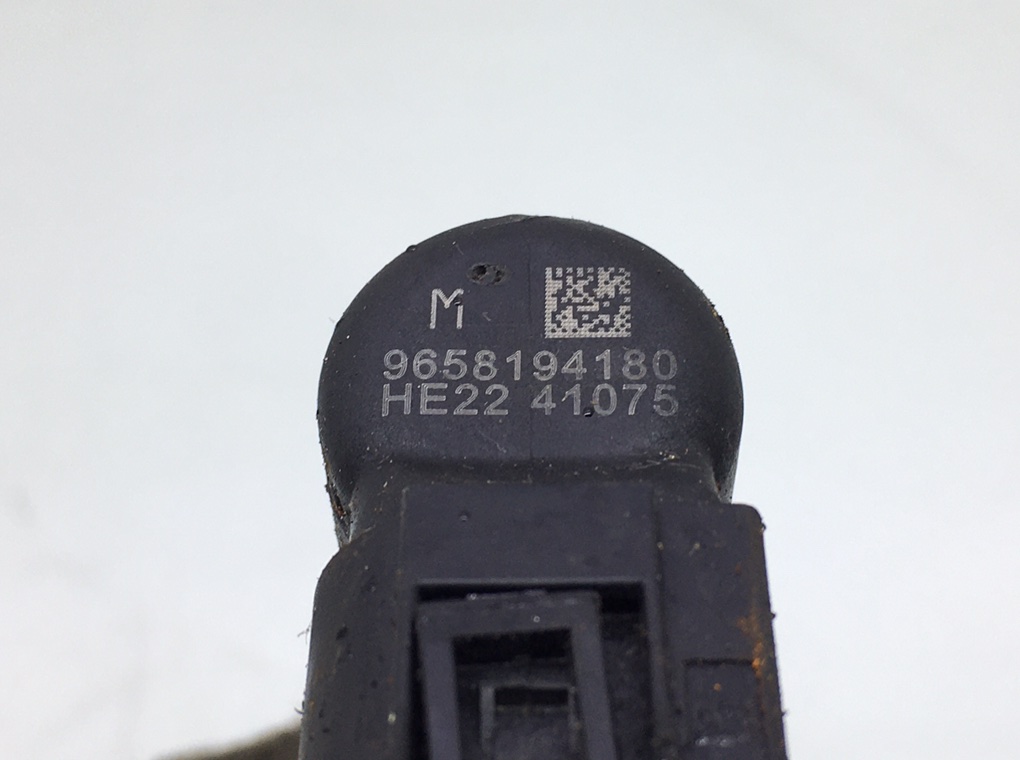 Форсунка бу для Citroen C4 Grand Picasso  2.0 HDi,  2008 г.