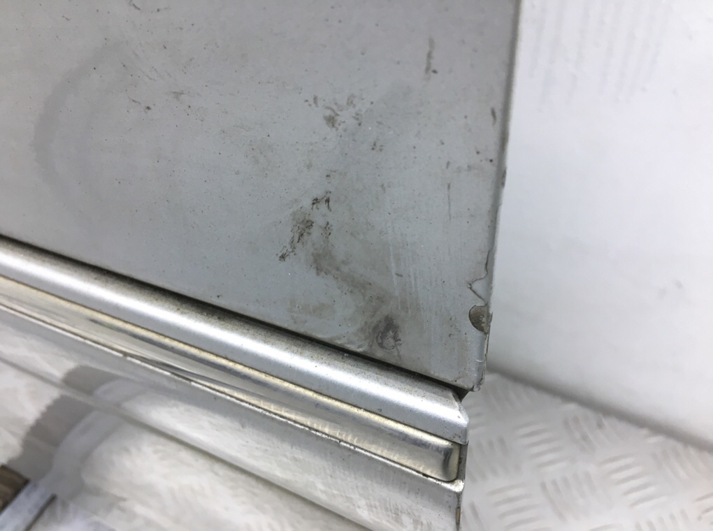 Дверь передняя левая бу для Mercedes C W203 2.2 CDi,  2004 г.