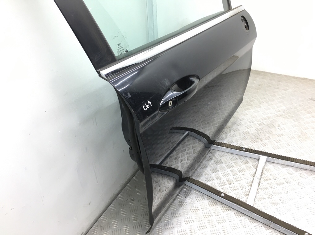 Дверь передняя правая бу для Ford Fiesta 6 1.4 i,  2009 г.