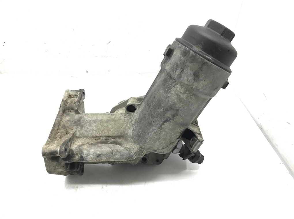 Корпус масляного фильтра бу для BMW X3 E83 2.0 TD,  2007 г.