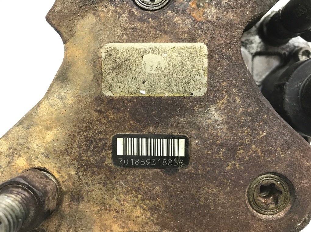 ТНВД бу для BMW X3 E83 2.0 TD, 2007 г. ТНВД бу для BMW X3 E83 2.0 TD, 2007 г.