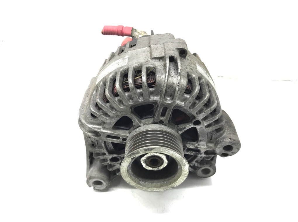 Генератор бу для BMW X3 E83 2.0 TD, 2007 г.