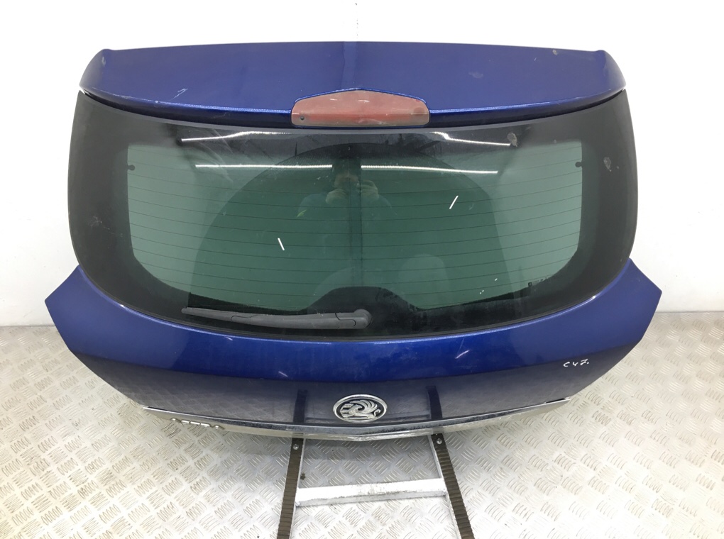 Крышка багажника бу для Opel Astra H 1.4 i,  2010 г.