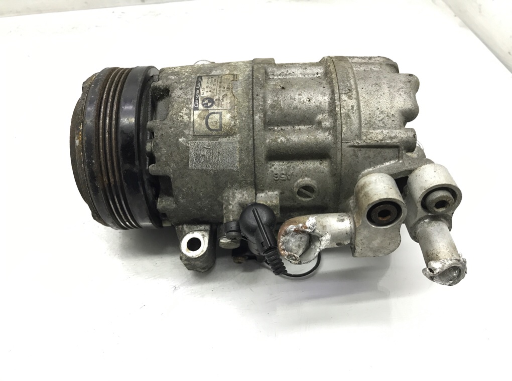 Компрессор кондиционера бу для BMW X3 E83 2.0 TD,  2007 г.