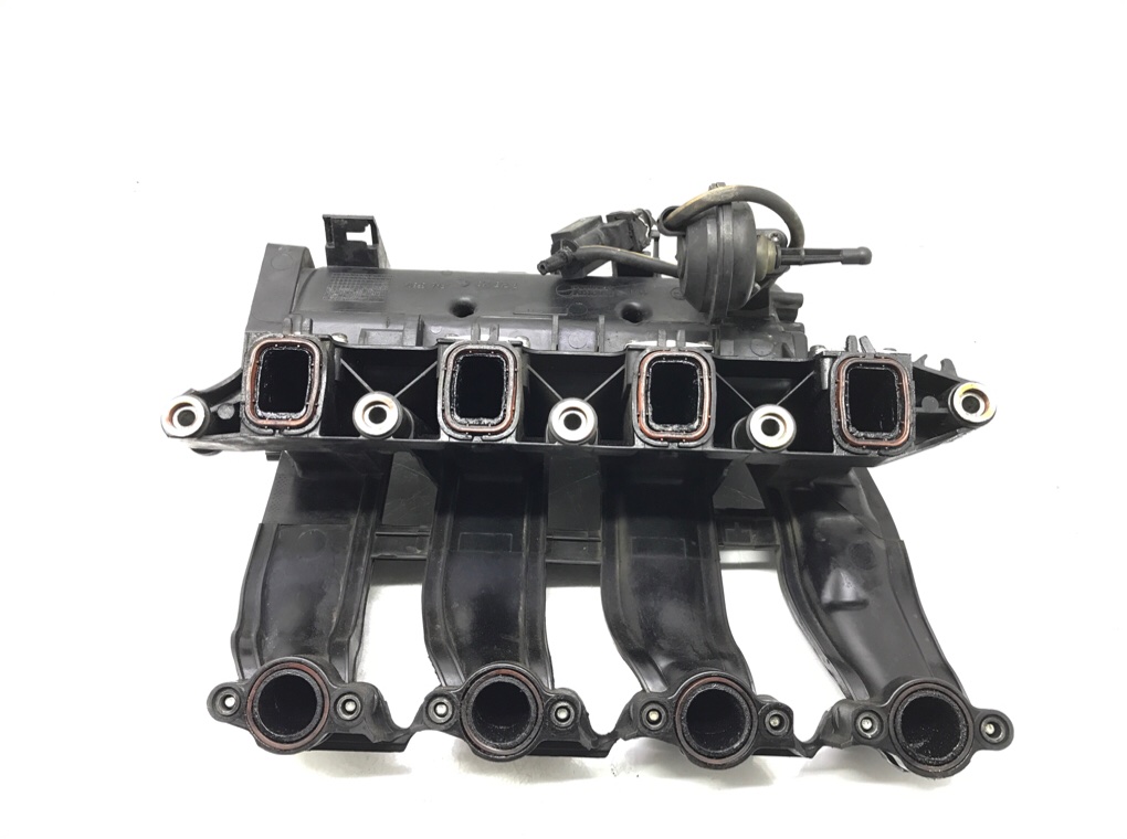 Коллектор впускной бу для BMW X3 E83 2.0 TD,  2007 г.