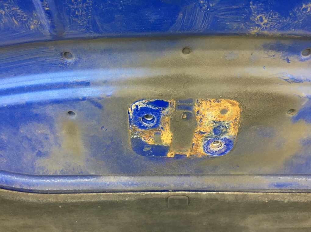 Капот бу для Seat Ibiza 4 1.6 TDi, 2012 г. Капот бу для Seat Ibiza 4 1.6 TDi, 2012 г.