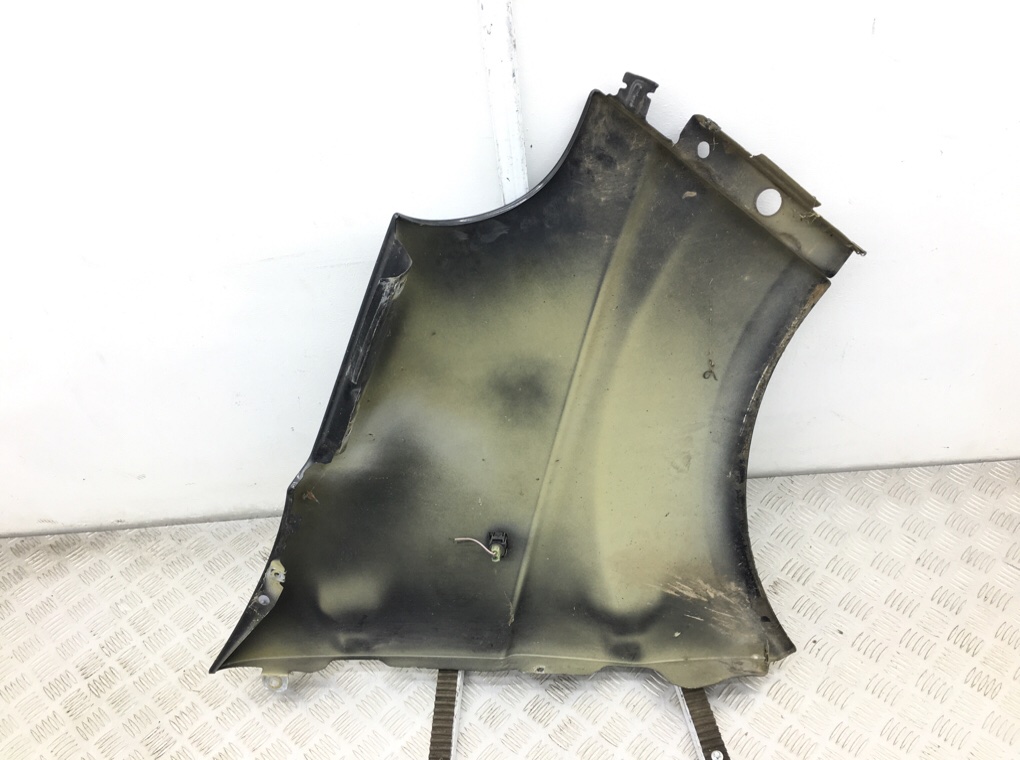 Крыло переднее левое бу для Renault Trafic 2 1.9 DCi, 2003 г. Крыло переднее левое бу для Renault Trafic 2 1.9 DCi, 2003 г.