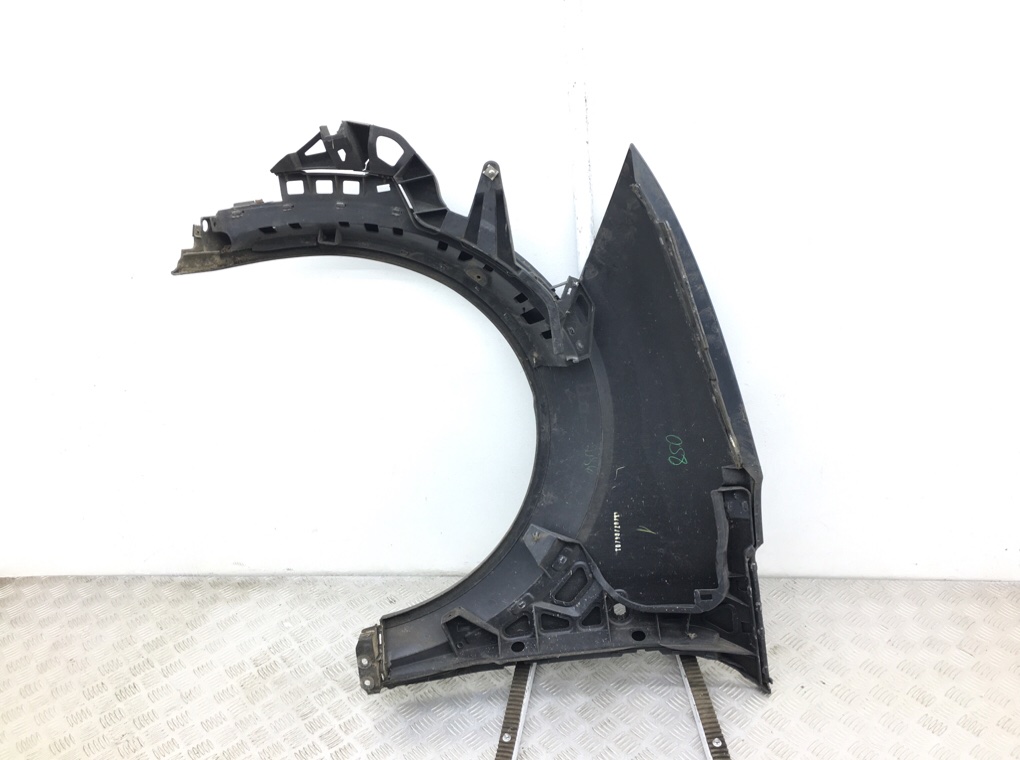 Крыло переднее правое бу для Audi A2 1 1.4 TDi,  2004 г.