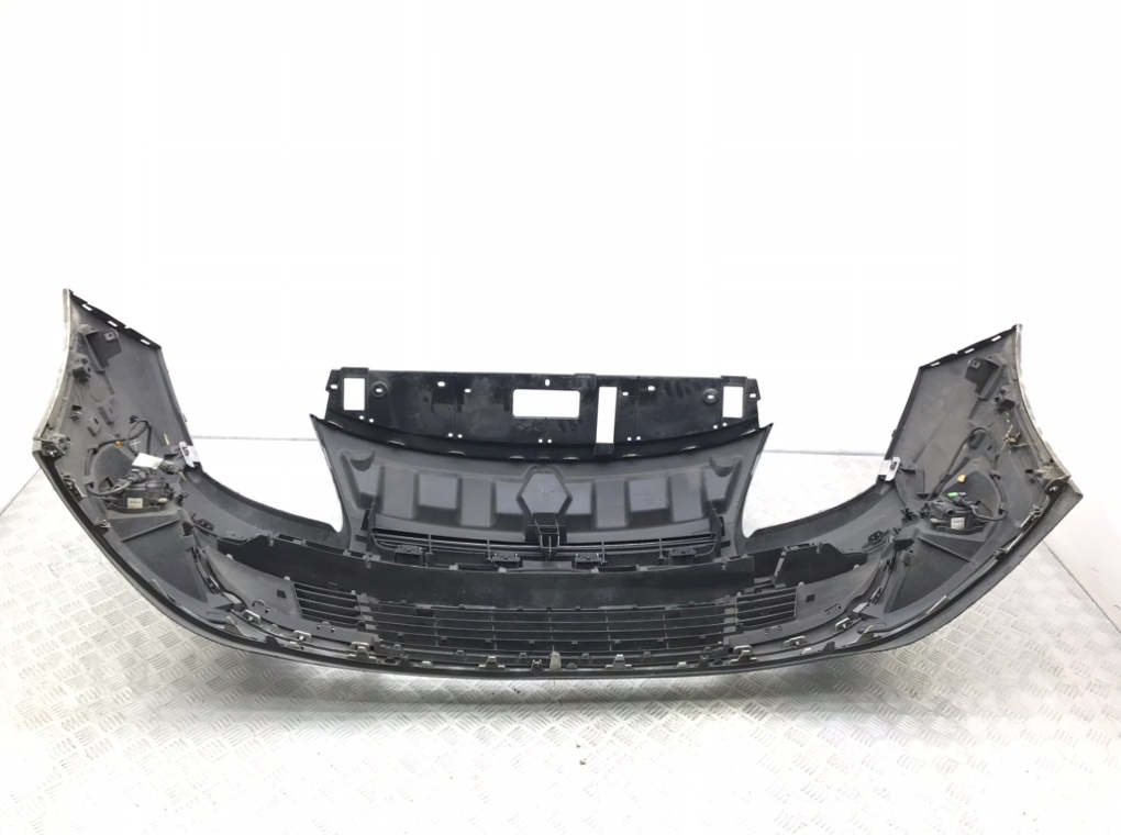 Бампер передний бу для Renault Scenic 3 1.5 DCi, 2011 г. Бампер передний бу для Renault Scenic 3 1.5 DCi, 2011 г.