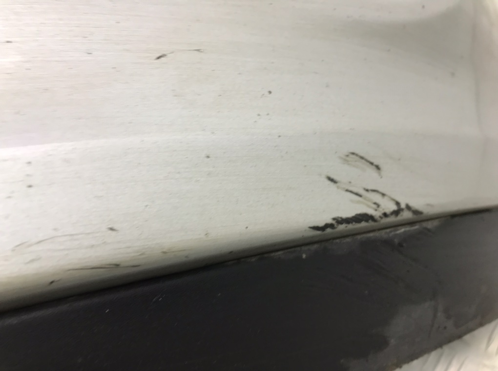 Бампер передний бу для Renault Scenic 3 1.5 DCi, 2011 г. Бампер передний бу для Renault Scenic 3 1.5 DCi, 2011 г.