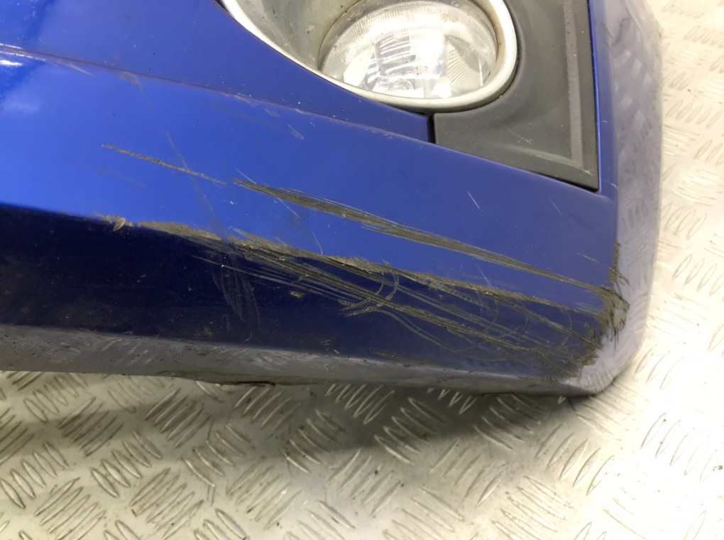 Бампер передний бу для Chevrolet Spark 3 1.2 i,  2011 г.