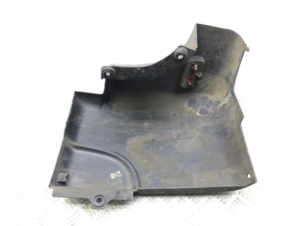 Клык бампера задний правый бу для Nissan NV400 1 2.3 DCi, 2017 г. Клык бампера задний правый бу для Nissan NV400 1 2.3 DCI, 2017 г.