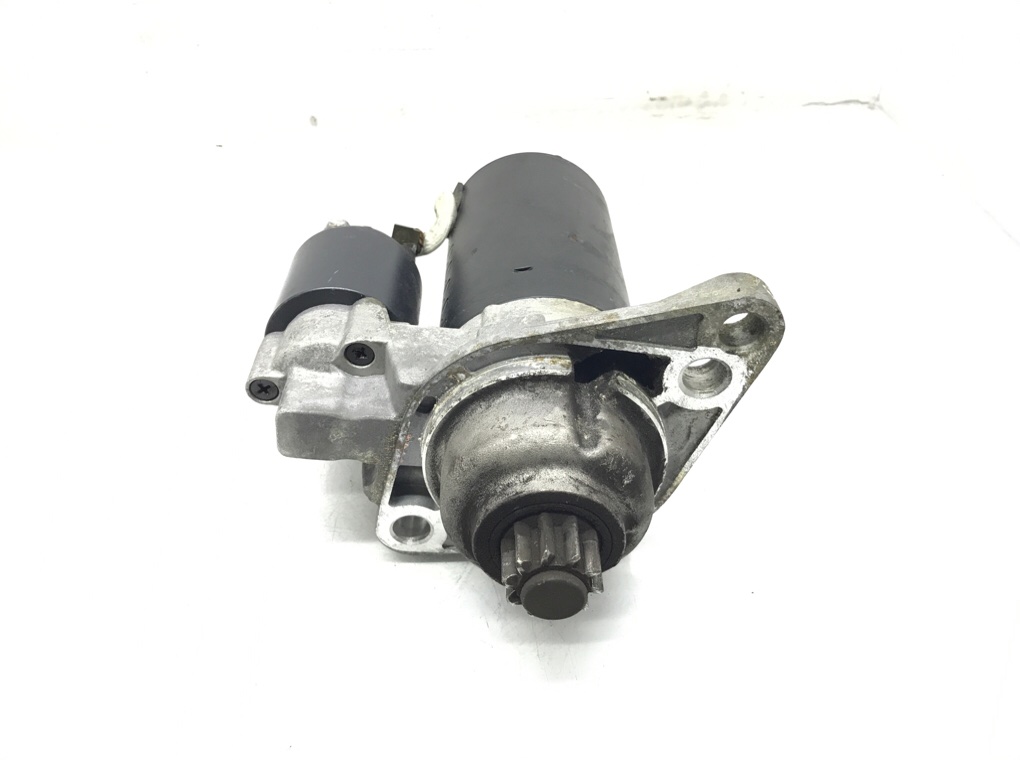 Стартер бу для Volkswagen Passat B6 1.9 TDi,  2007 г.