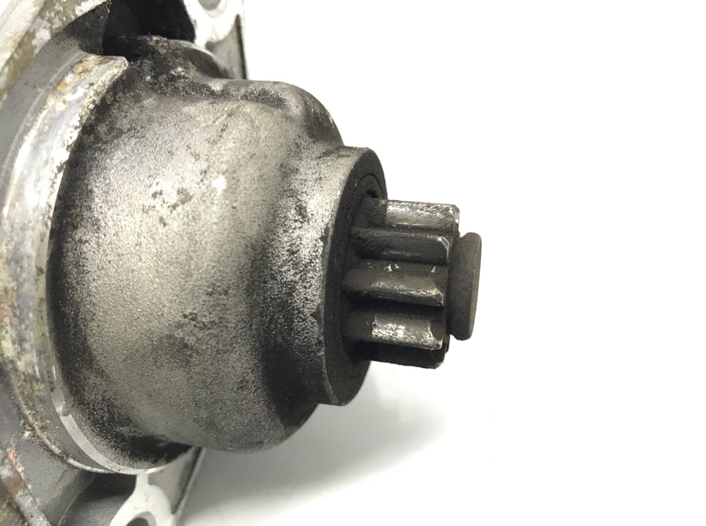 Стартер бу для Volkswagen Passat B6 1.9 TDi,  2007 г.