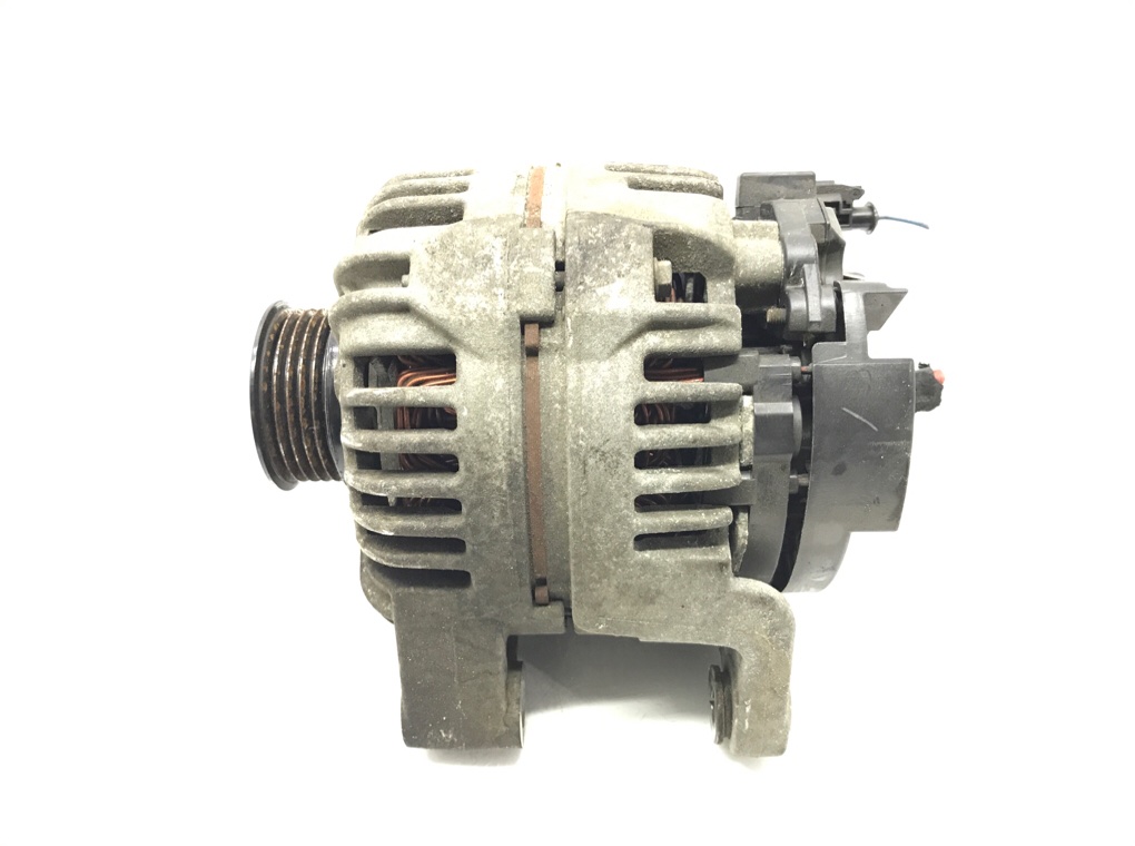 Генератор бу для Opel Astra H 1.4 i, 2008 г. Генератор бу для Opel Astra H 1.4 i, 2008 г.