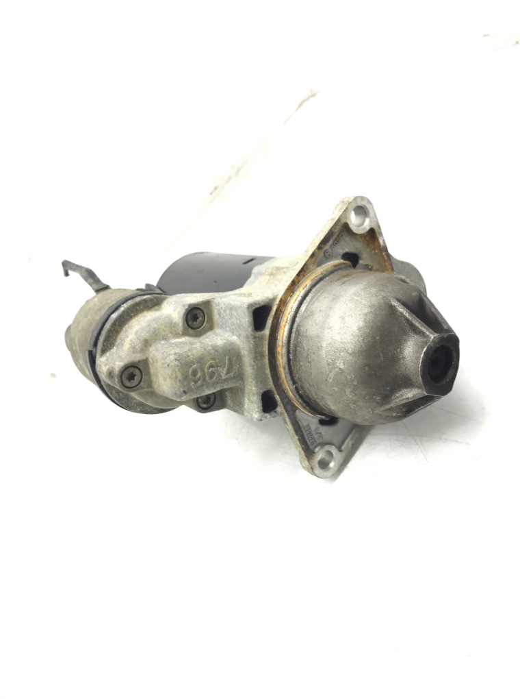 Стартер бу для Opel Corsa D 1.0 i, 2011 г. Стартер бу для Opel Corsa D 1.0 i, 2011 г.