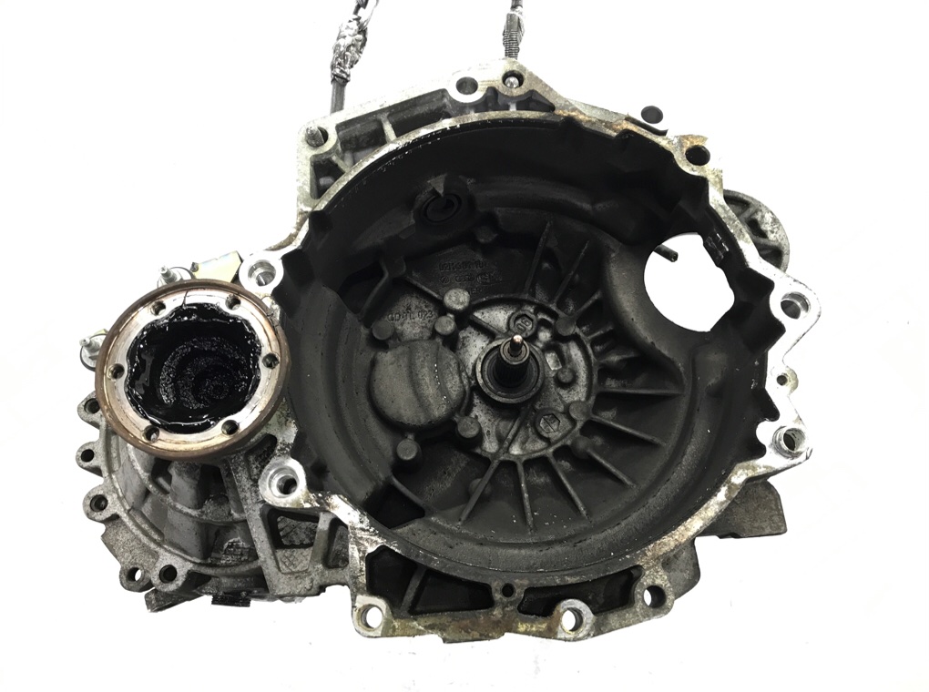 КПП механическая (МКПП) бу для Volkswagen Golf 4 1.4 i, 2004 г.