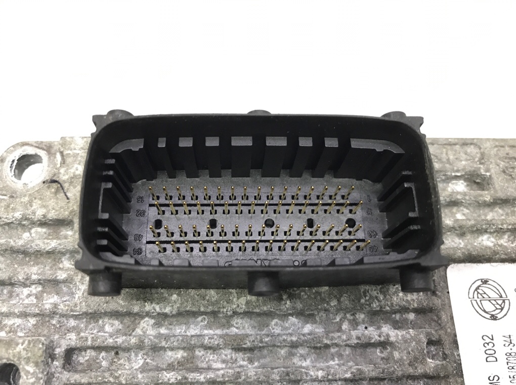 Блок управления двигателем бу для Fiat 500 2 1.2 i, 2010 г. Блок управления двигателем бу для Fiat 500 2 1.2 i, 2010 г.