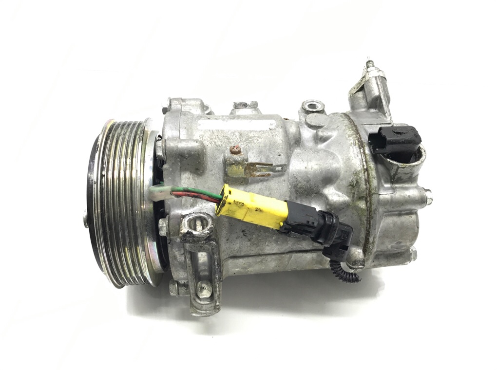 Компрессор кондиционера бу для Citroen C4 Grand Picasso 1 1.6 HDi, 2012 г. Компрессор кондиционера бу для Citroen C4 Grand Picasso 1 1.6 HDi, 2012 г.