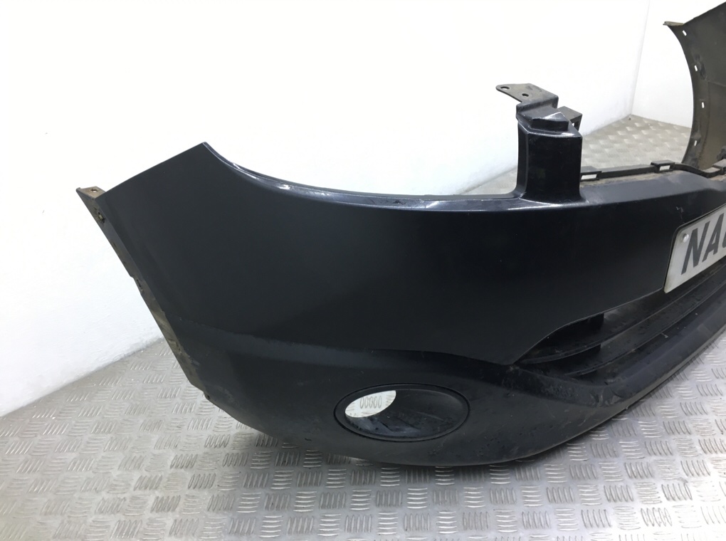 Бампер передний бу для Nissan Qashqai+2 1 1.5 DCi,  2010 г.
