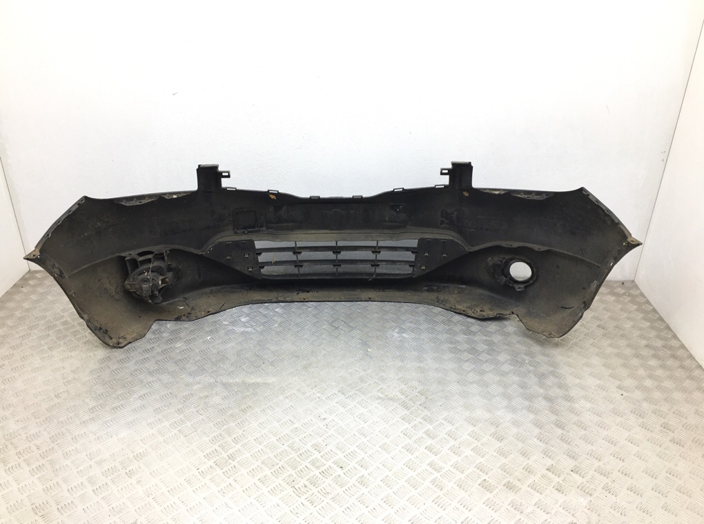 Бампер передний бу для Nissan Qashqai+2 1 1.5 DCi,  2010 г.