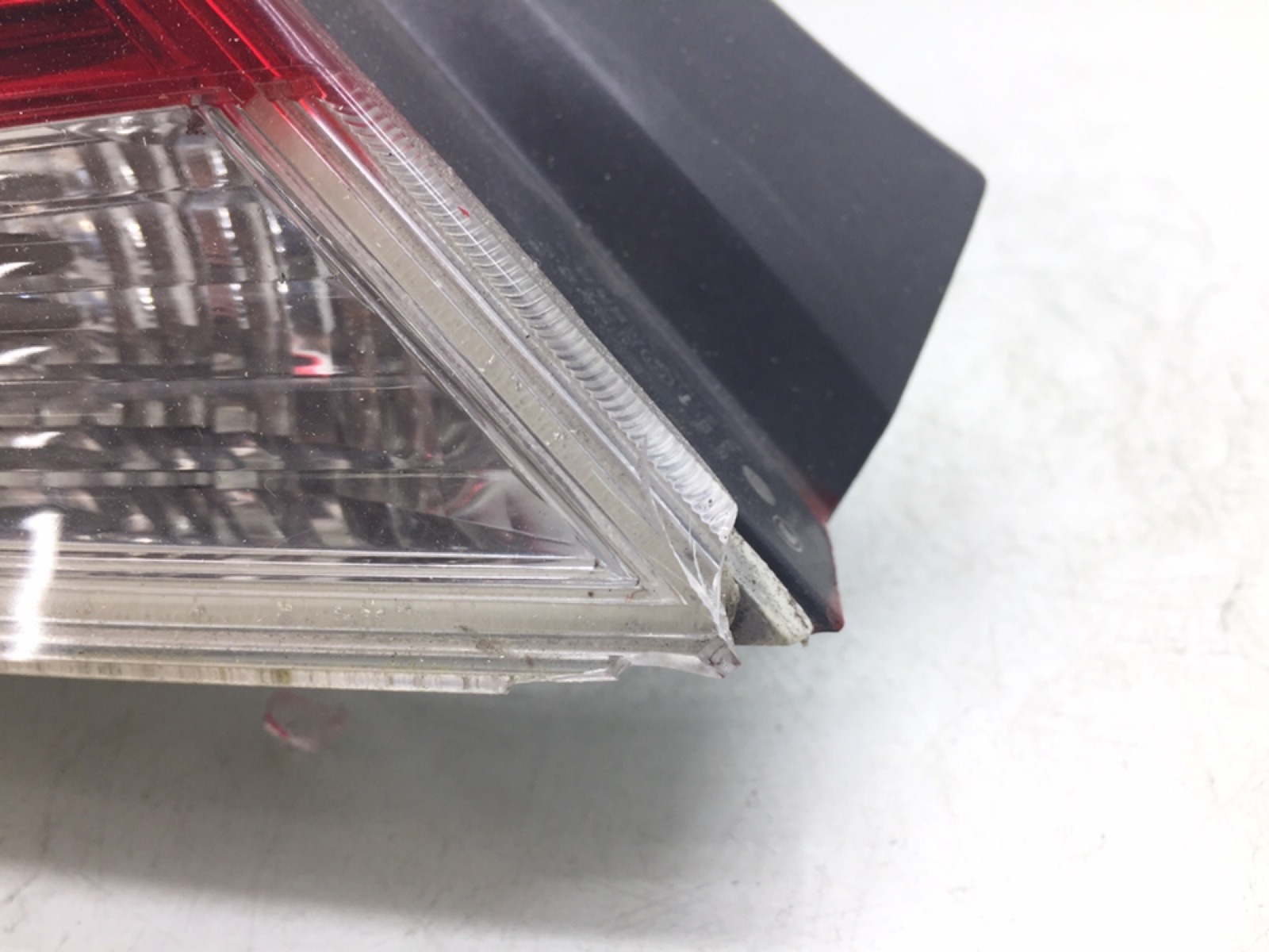 Фонарь задний левый бу для Opel Astra H 1.9 CDTi,  2008 г.