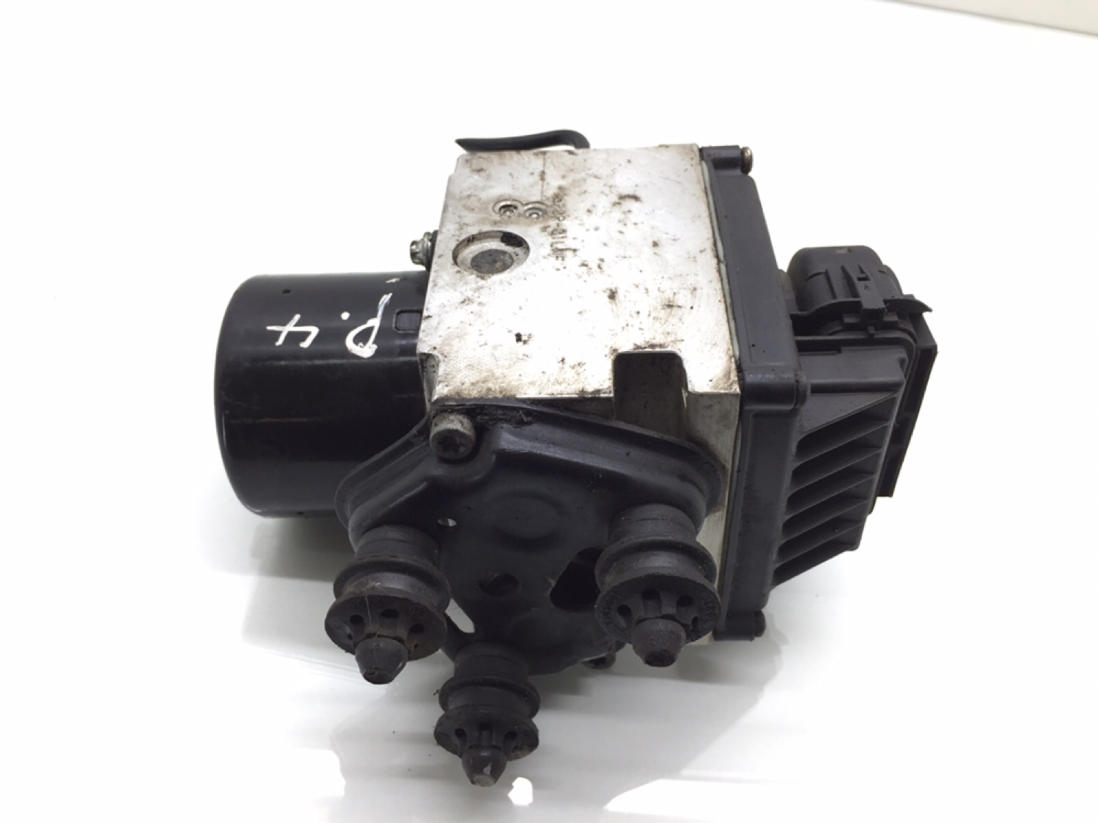 Блок ABS бу для Volkswagen Passat B6 2.0 TDi,  2005 г.